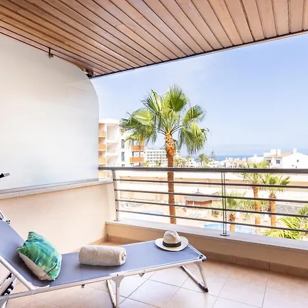 Home2book Stunning Sea Views & Pool Gigantes Apartment *