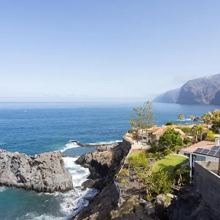 Home2book Stunning Sea Views & Pool Gigantes Apartment *